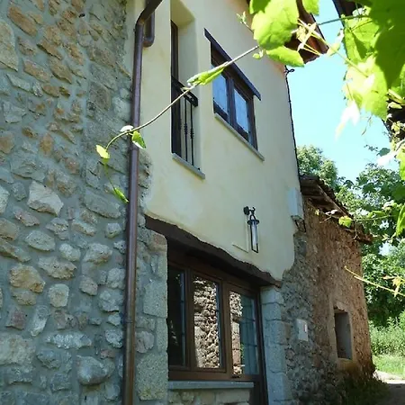 Casa Rural La Cortina Country house Pandiello