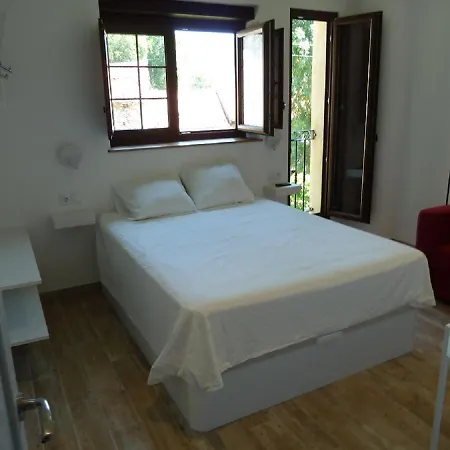 Casa Rural La Cortina Country house Pandiello