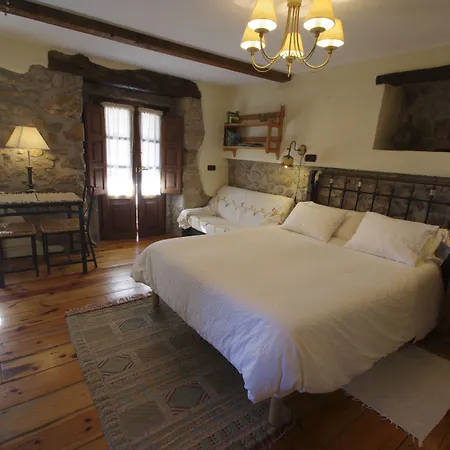 Casa Rural La Cortina Country house