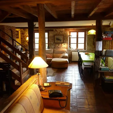 Casa Rural La Cortina Country house *