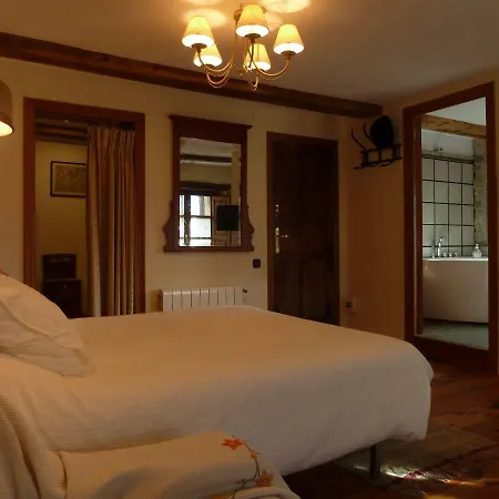 Casa Rural La Cortina Country house Pandiello