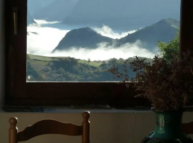 Casa rural La Cortina *